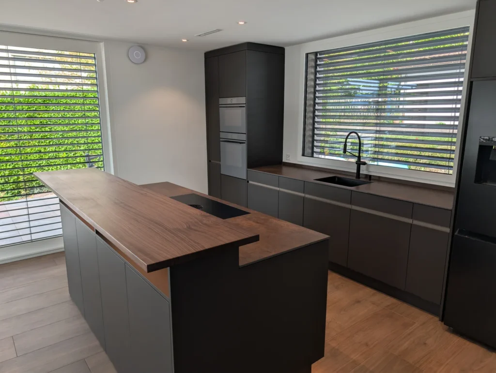 Nussbaum trifft Corten. – Ansicht 2