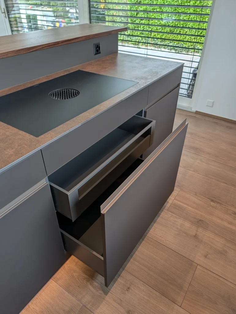 Nussbaum trifft Corten. – Ansicht 3
